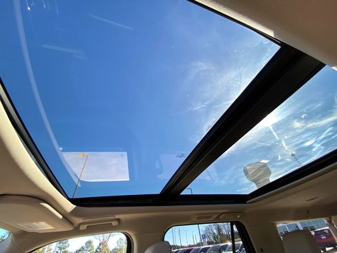 Used 2022 Ford Expedition Max Platinum image 24