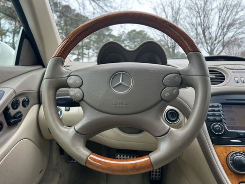Used 2008 Mercedes-Benz SL 550 image 28
