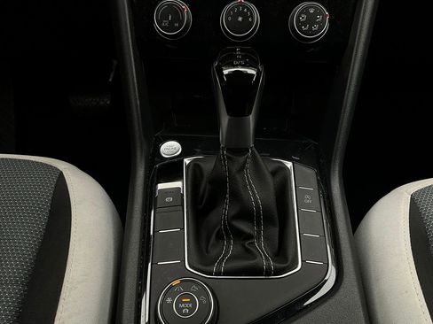 Used 2025 Volkswagen Taos S image 22