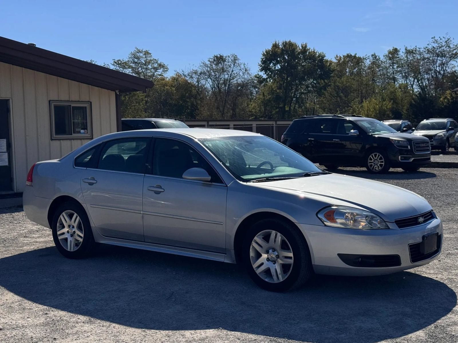 Used 2010 Chevrolet Impala LT FWD image 7