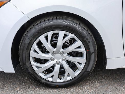 Certified 2023 Toyota Corolla LE FWD image 27