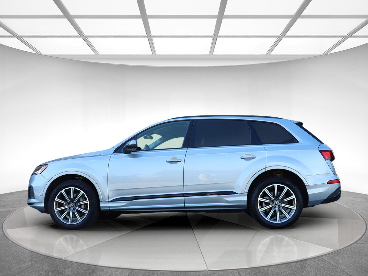 Used 2023 Audi Q7 2.0T Premium Plus w/ Premium Plus Package AWD/4WD image 4