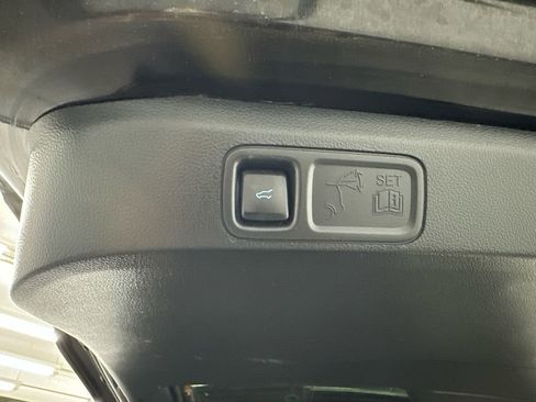 Used 2024 Ford Expedition Max Limited RWD image 22