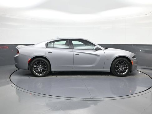 Used 2018 Dodge Charger GT AWD/4WD image 8