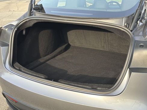 Used 2025 Tesla Model 3 Long Range image 32