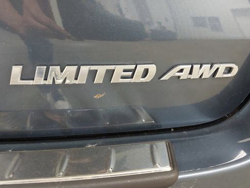 Used 2019 Toyota Highlander Limited Platinum image 32