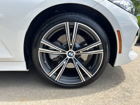 Used 2023 BMW 330i xDrive Sedan w/ Premium Package AWD/4WD image 25