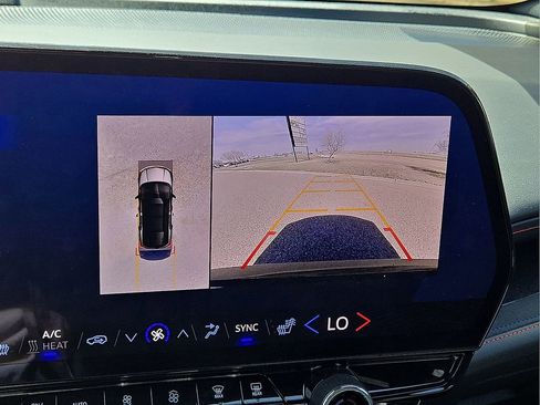 Used 2024 Chevrolet Blazer EV RS image 28