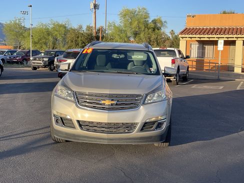 Used 2014 Chevrolet Traverse LT w/ All-Star Edition FWD image 11