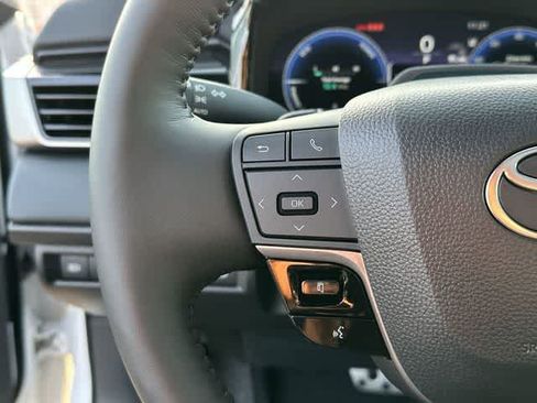 New 2026 Toyota Camry XSE FWD image 9