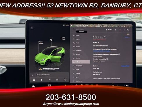 Used 2023 Tesla Model Y Performance AWD/4WD image 16