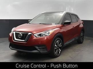 Used 2019 Nissan Kicks SV FWD video 1