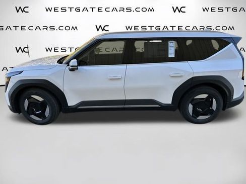New 2026 Kia EV9 Wind AWD/4WD image 8