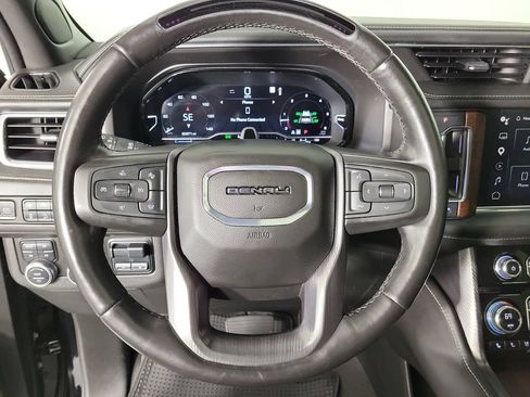 Used 2023 GMC Yukon Denali Ultimate AWD/4WD image 22