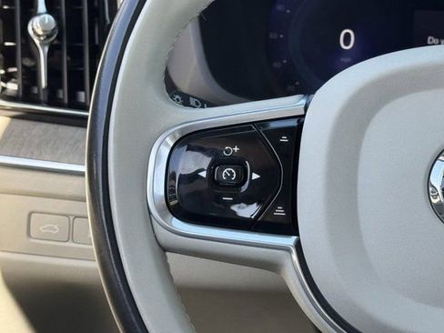 Used 2023 Volvo XC60 T8 Ultimate w/ Climate Package image 14