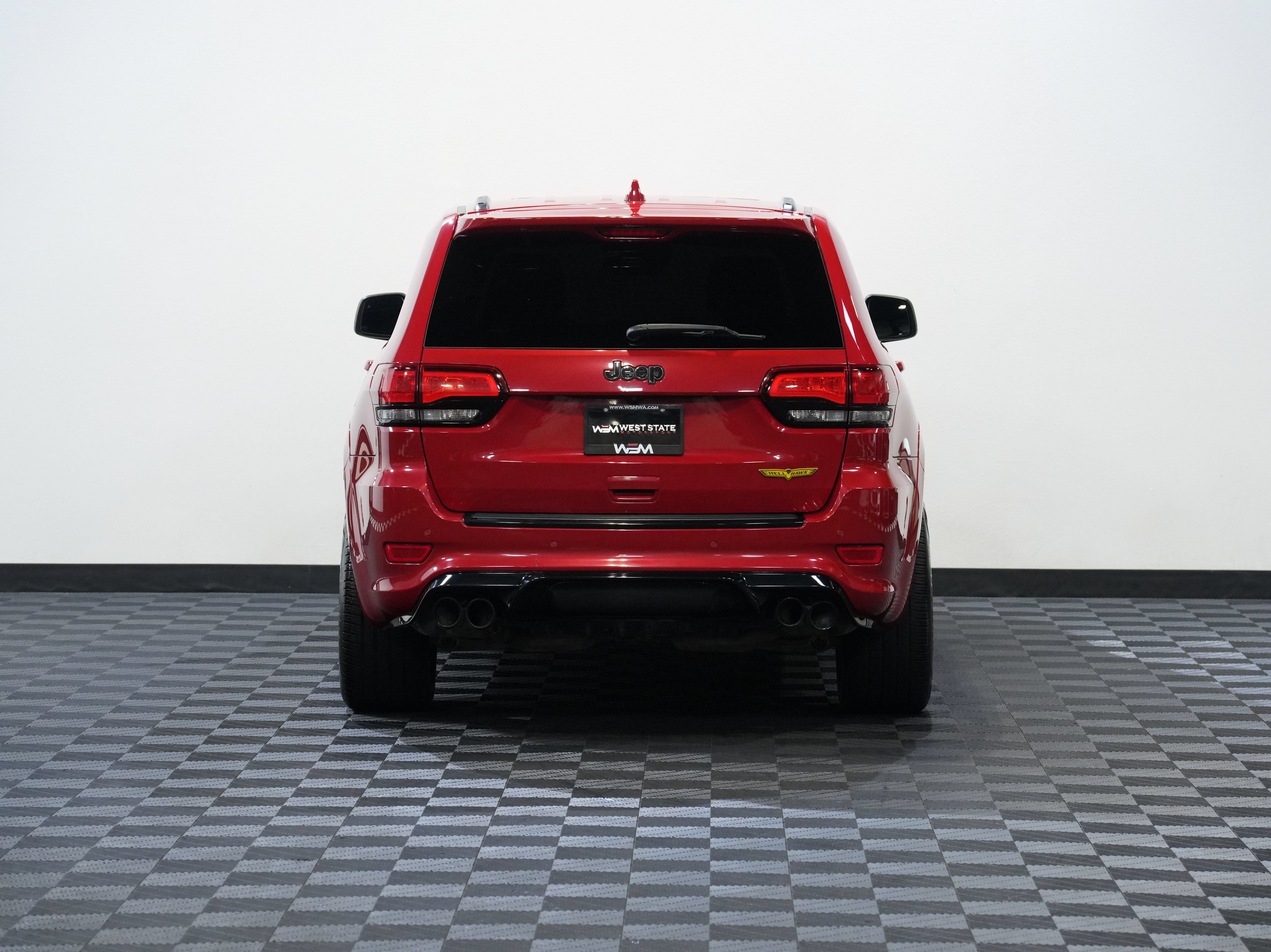 Used 2019 Jeep Grand Cherokee Trackhawk w/ Trailer Tow Group IV AWD/4WD image 7