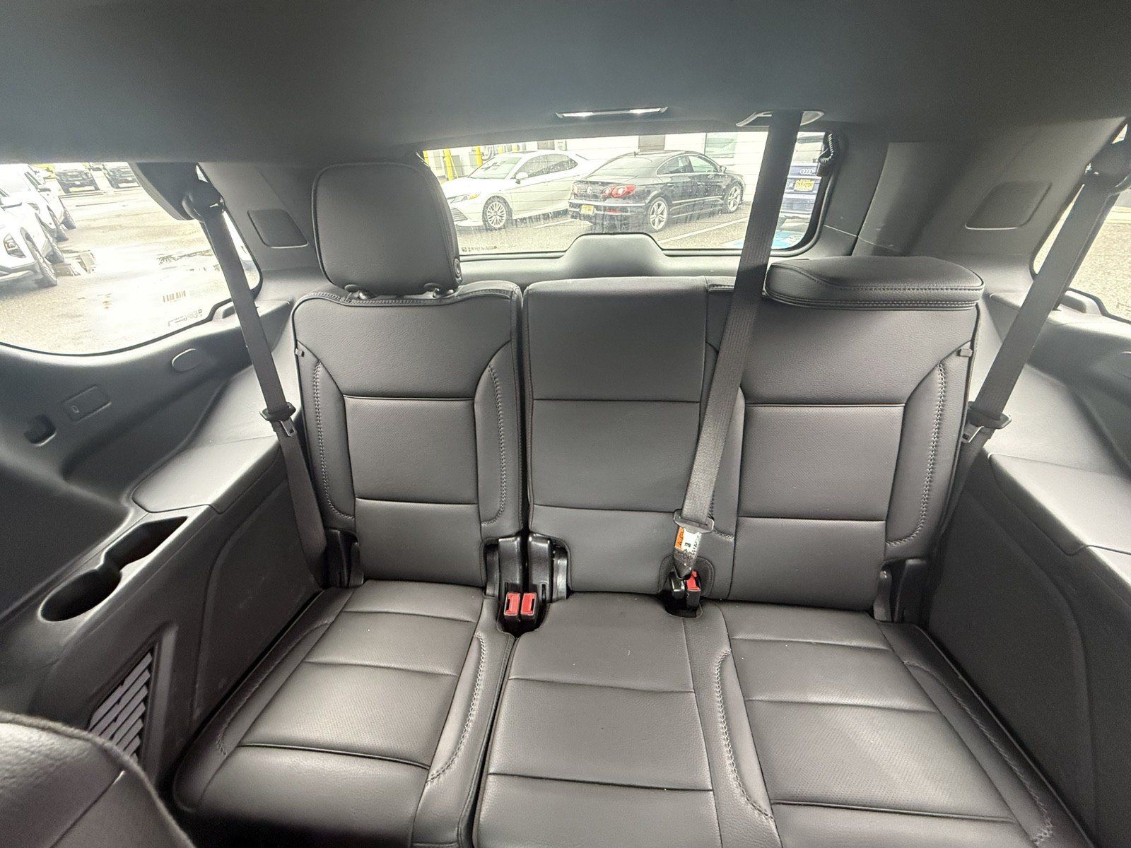 Used 2025 GMC Yukon Denali AWD/4WD image 26