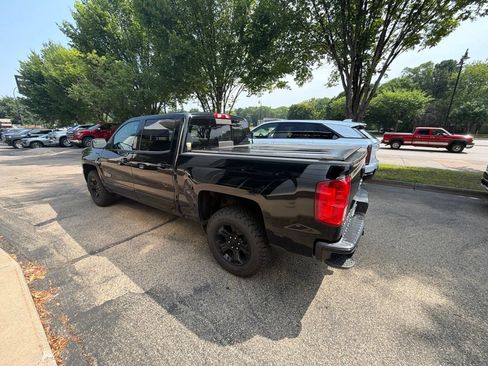 Used 2017 Chevrolet Silverado 1500 LTZ Z71 w/ LTZ Plus Package AWD/4WD image 3