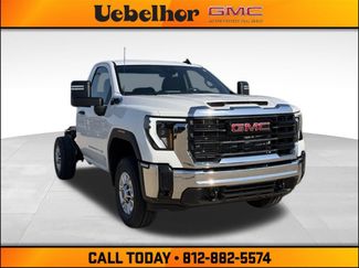 New 2026 GMC Sierra 2500 Pro w/ Convenience Package AWD/4WD video 1