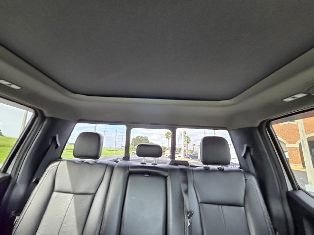 Used 2021 Ford F250 Lariat w/ Lariat Ultimate Package AWD/4WD image 17