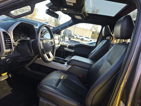 Used 2022 Ford F250 Lariat w/ Lariat Ultimate Package AWD/4WD image 3