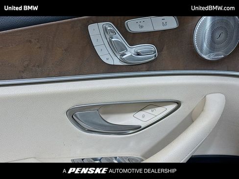 Used 2020 Mercedes-Benz E 350 Sedan image 3