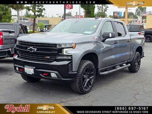 Used 2021 Chevrolet Silverado 1500 LT Trail Boss w/ Convenience Package II AWD/4WD image 1