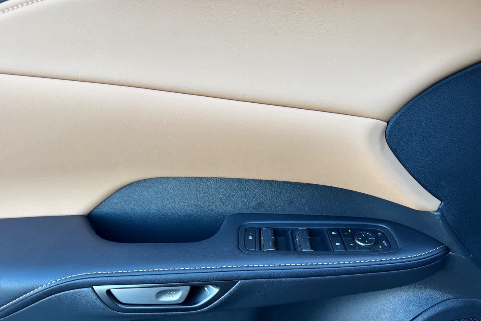 New 2026 Lexus RX 350 Premium FWD image 12