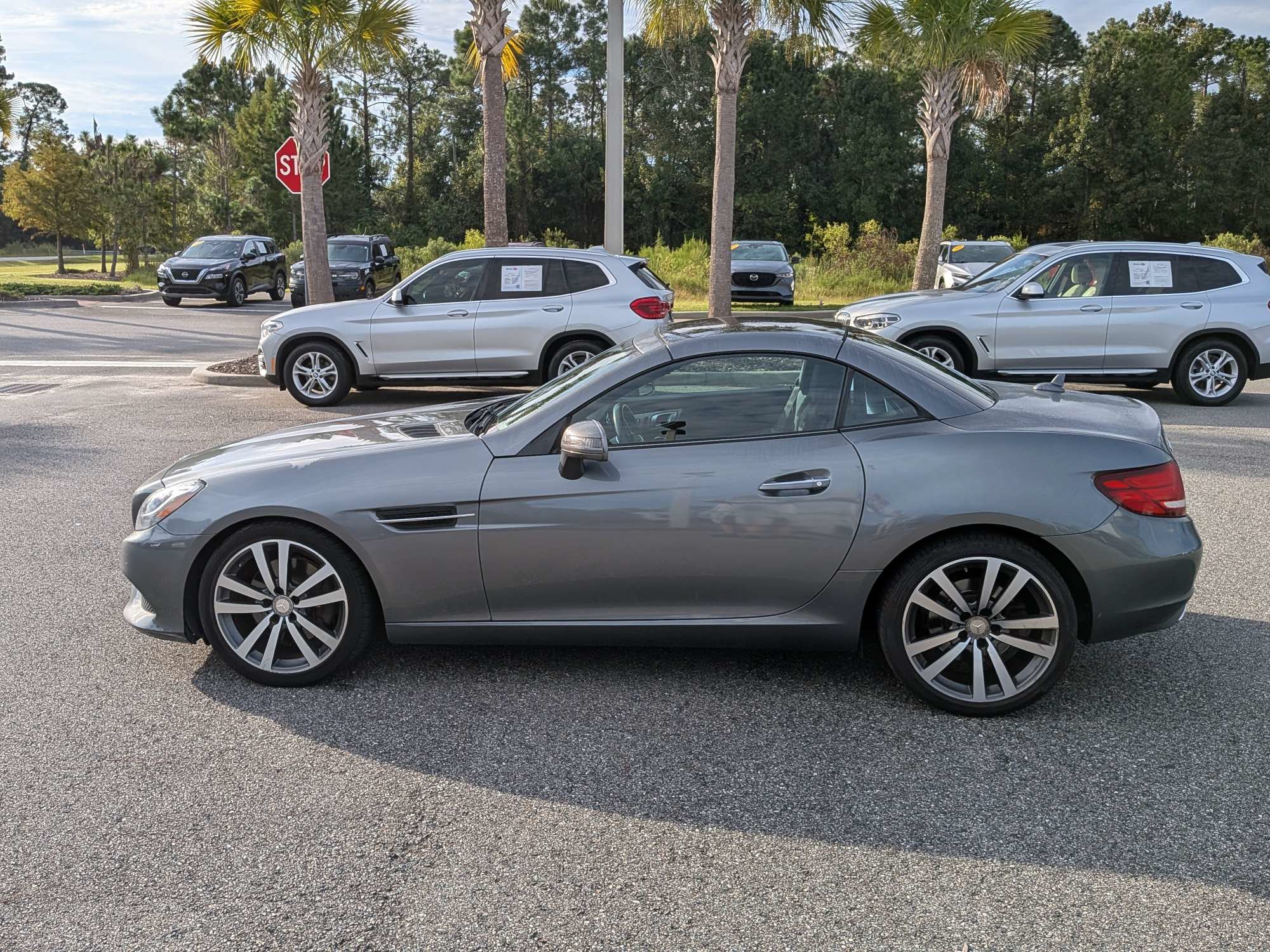 Used 2017 Mercedes-Benz SLC 300 image 7