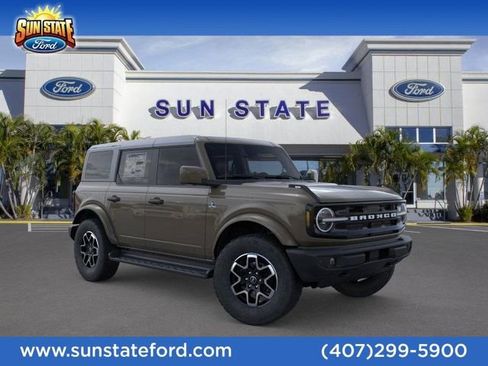 New 2026 Ford Bronco Outer Banks image 1