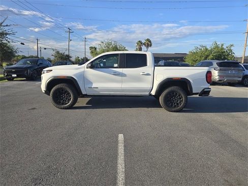 New 2026 GMC Canyon Elevation w/ Convenience Package image 8