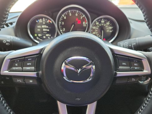 Used 2024 MAZDA MX-5 Miata Club image 19