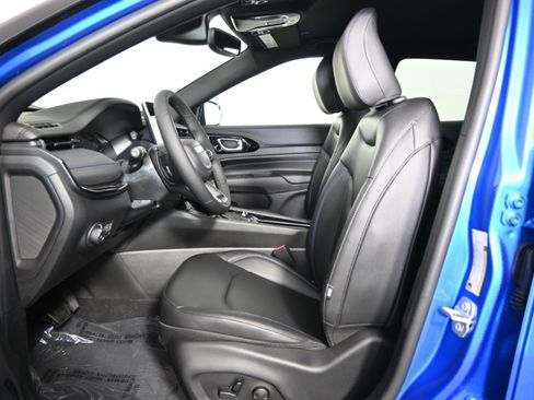 New 2026 Jeep Compass Limited image 20