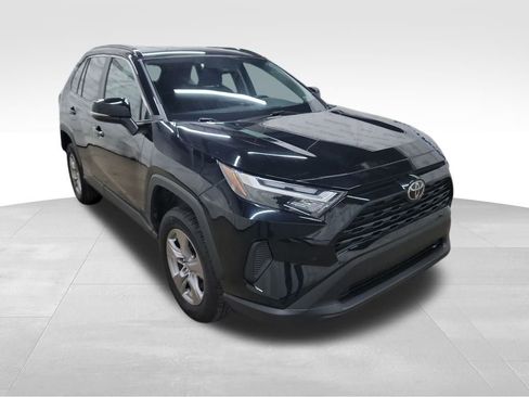 Used 2024 Toyota RAV4 XLE image 2