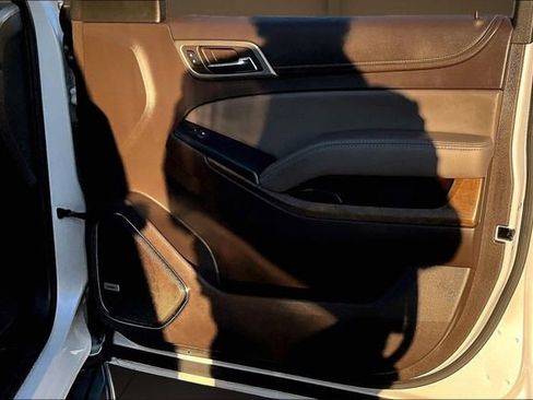 Used 2018 GMC Yukon Denali image 24