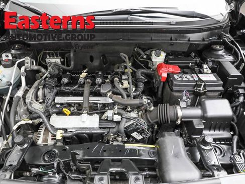 Used 2024 Nissan Kicks SR FWD image 7