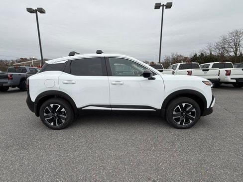 New 2026 Nissan Kicks SV w/ Cold Weather Package image 4