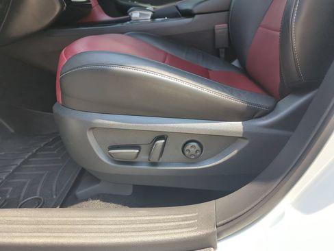 Used 2025 INFINITI QX50 Sport w/ Cargo Package AWD/4WD image 13