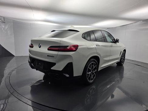 Used 2022 BMW X4 M40i AWD/4WD image 4