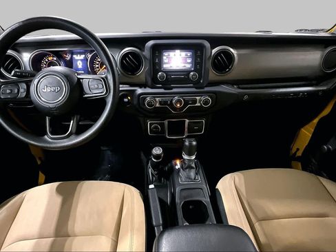 Used 2021 Jeep Wrangler Unlimited Sport AWD/4WD image 14
