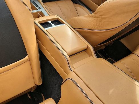 Used 2012 Aston Martin Virage Volante image 11