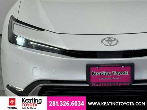 New 2026 Toyota Prius Plug-In Hybrid FWD image 5