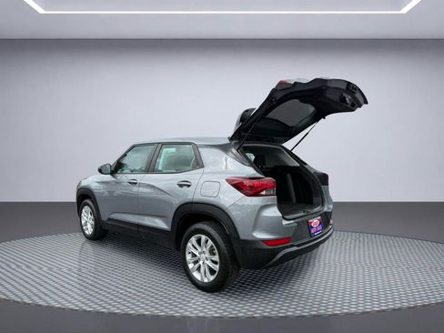 Used 2023 Chevrolet TrailBlazer LS AWD/4WD image 8