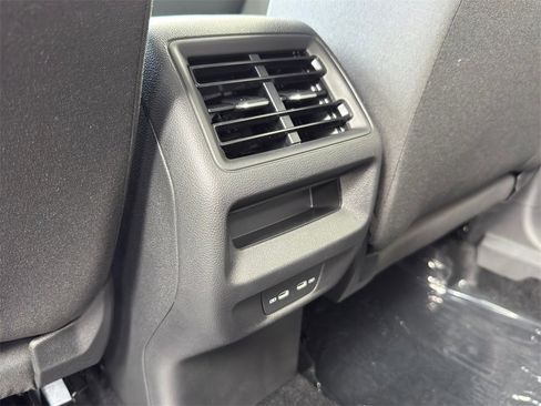 New 2026 Volkswagen Tiguan S image 31