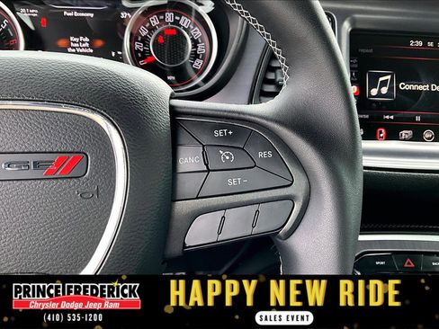 Used 2015 Dodge Challenger R/T w/ Quick Order Package 22B R/T image 16