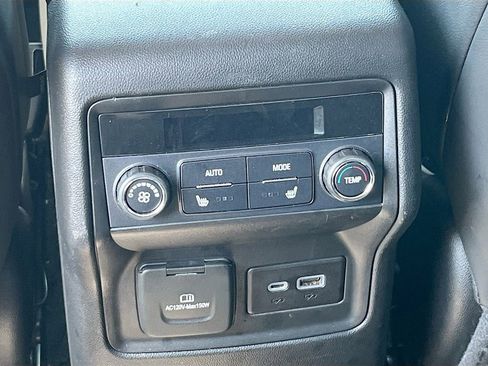 Used 2022 GMC Acadia Denali w/ Black Diamond Edition FWD image 27