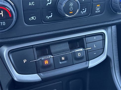 Certified 2023 GMC Terrain SLE w/ Driver Convenience Package image 15