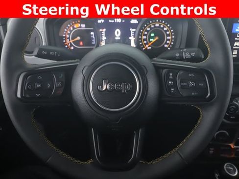 Used 2024 Jeep Wrangler Unlimited Sport AWD/4WD image 18