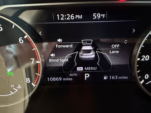 Used 2023 Nissan Rogue SV image 31