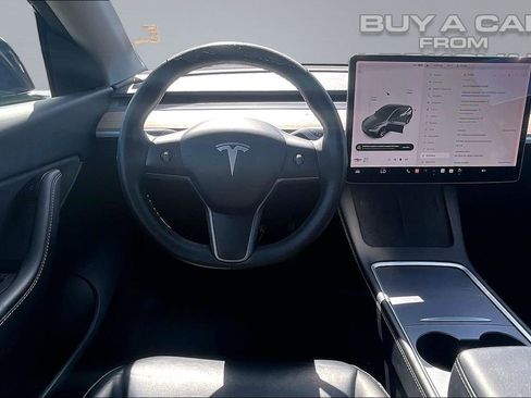 Used 2021 Tesla Model Y Long Range AWD/4WD image 5